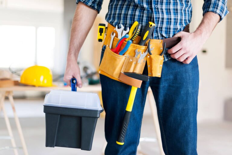 Why Hiring a Professional Handyman Service is the Best Choice for Your Home Needs